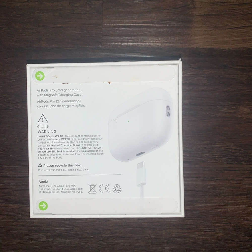 Apple AirPods Pro 2 Packaging in White - Picture 5 of 10